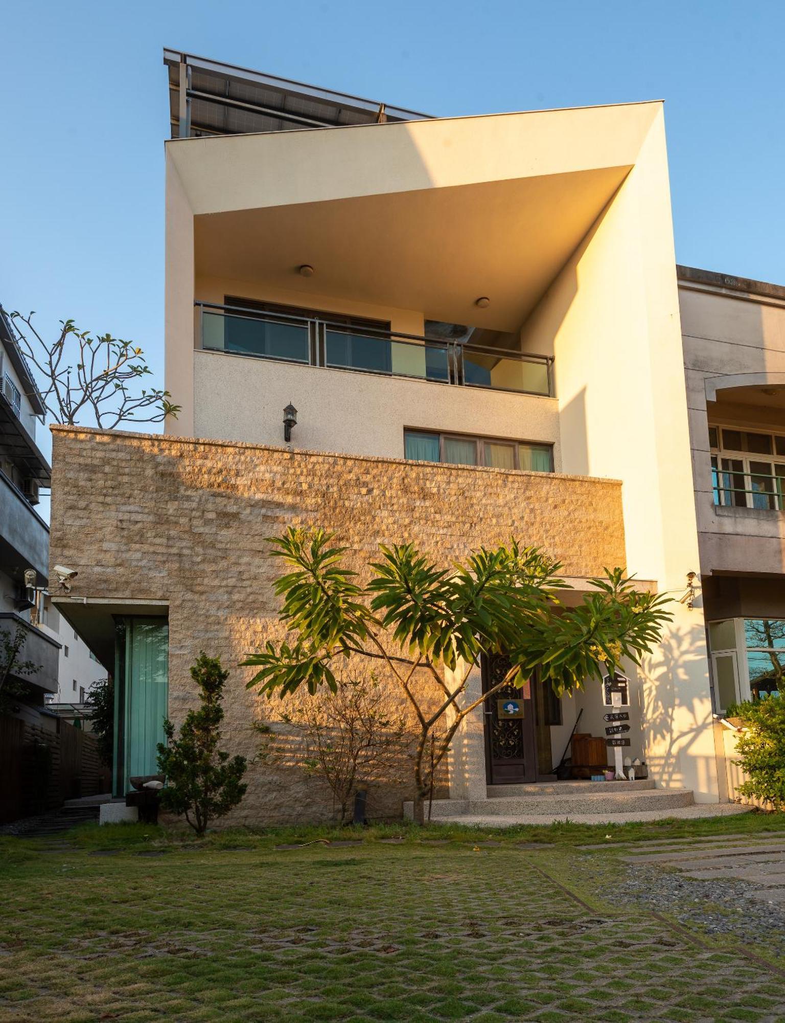 Rainbow Field House Apartment จี๋จี๋ ภายนอก รูปภาพ