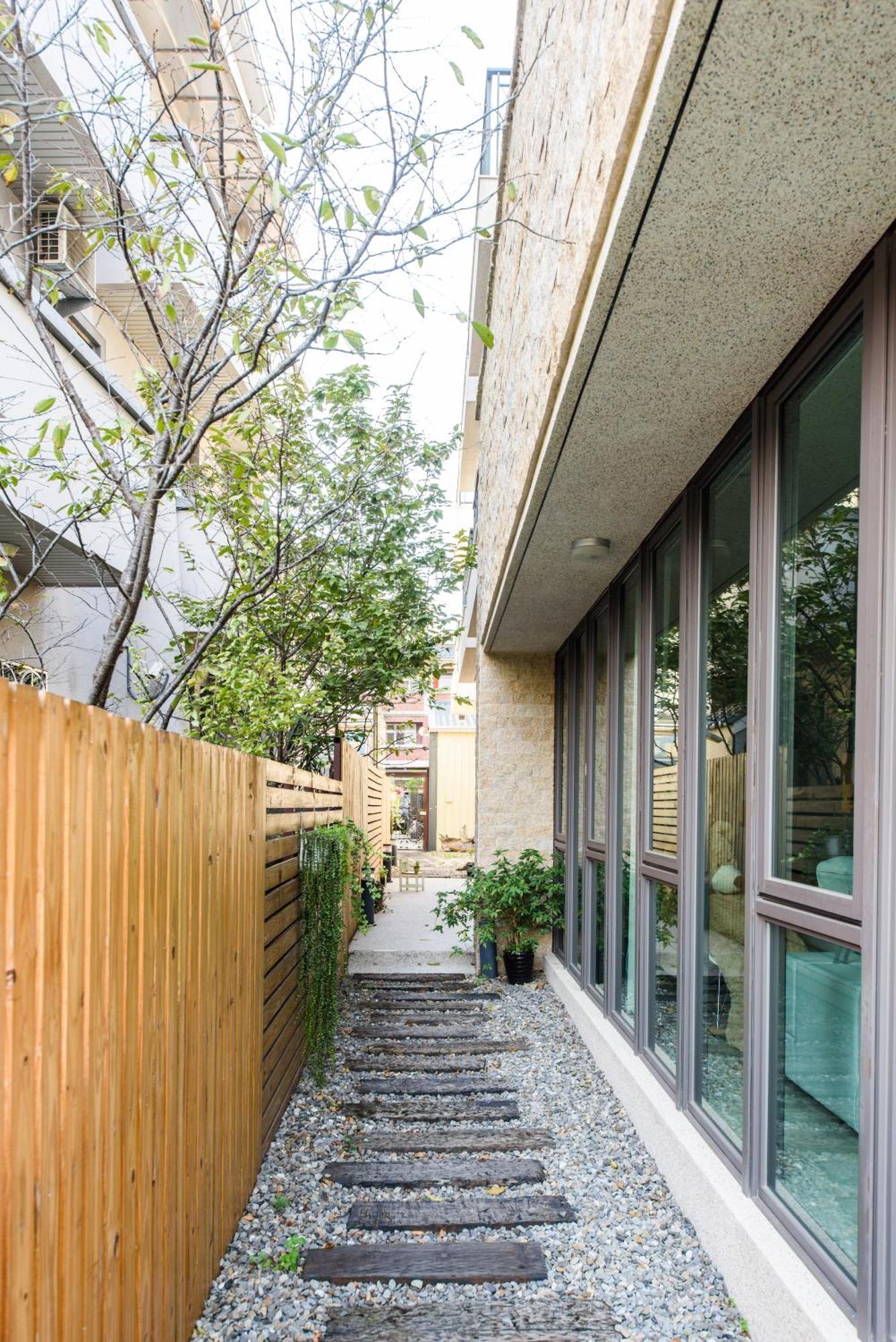 Rainbow Field House Apartment จี๋จี๋ ภายนอก รูปภาพ