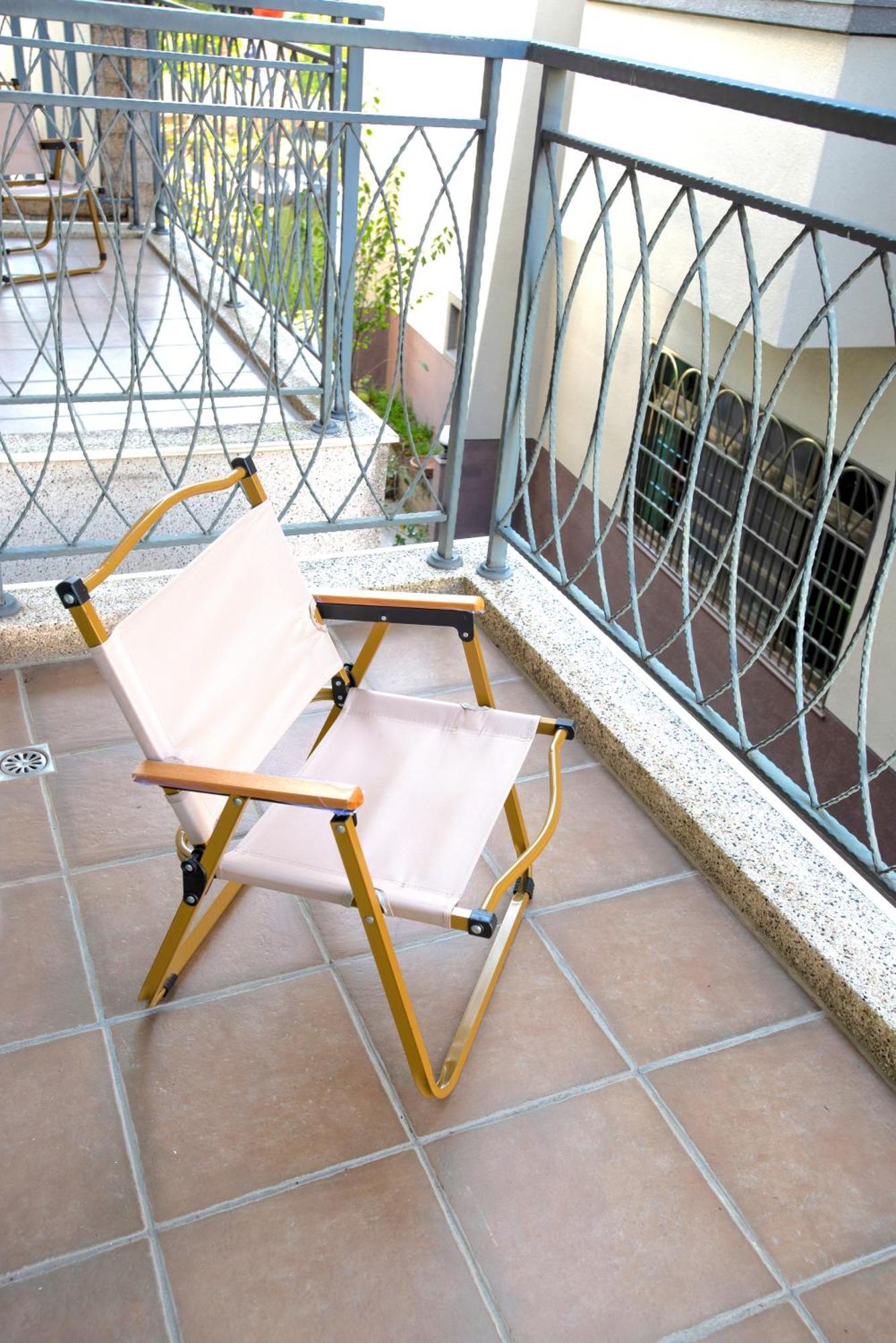 Rainbow Field House Apartment จี๋จี๋ ภายนอก รูปภาพ