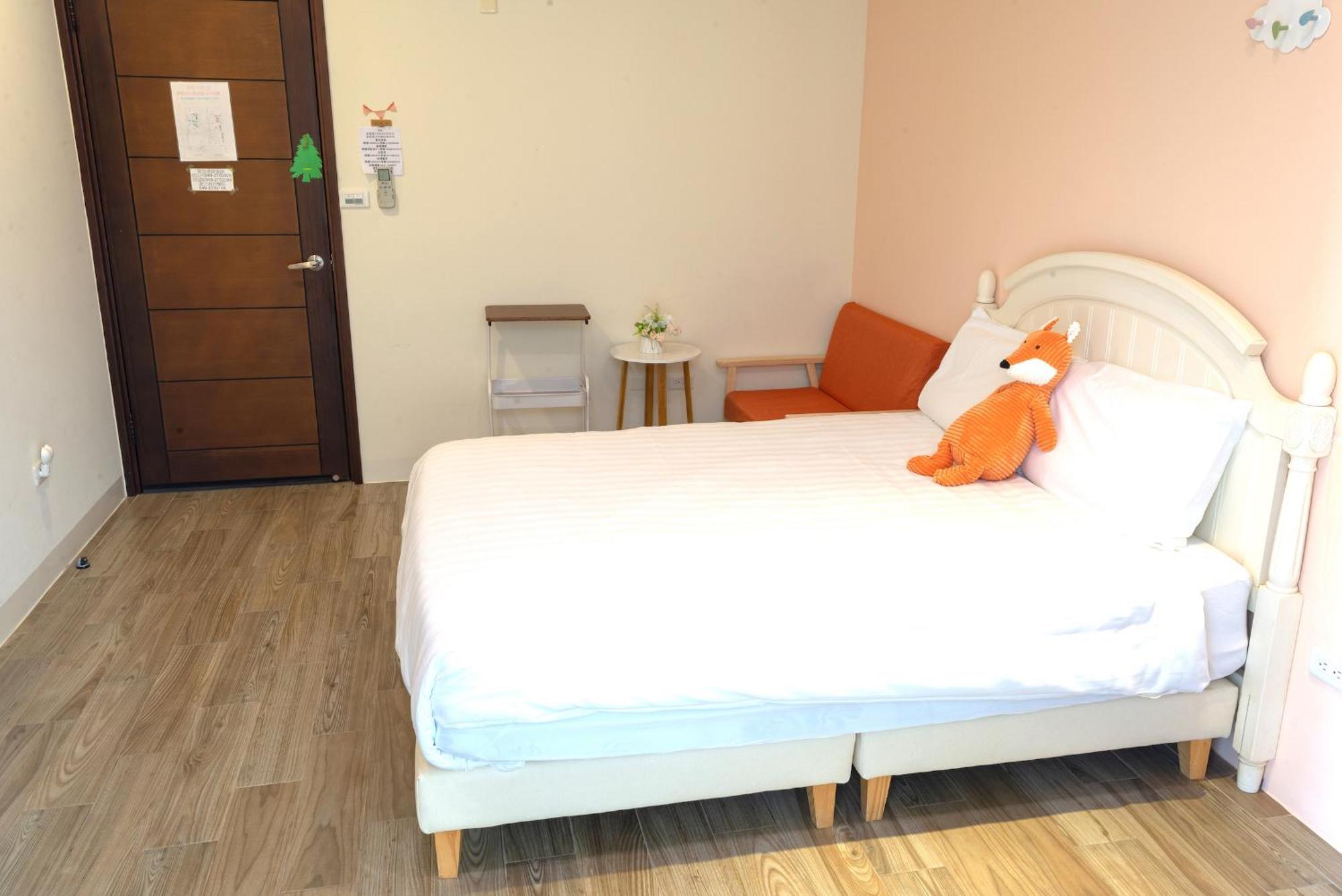 Rainbow Field House Apartment จี๋จี๋ ภายนอก รูปภาพ