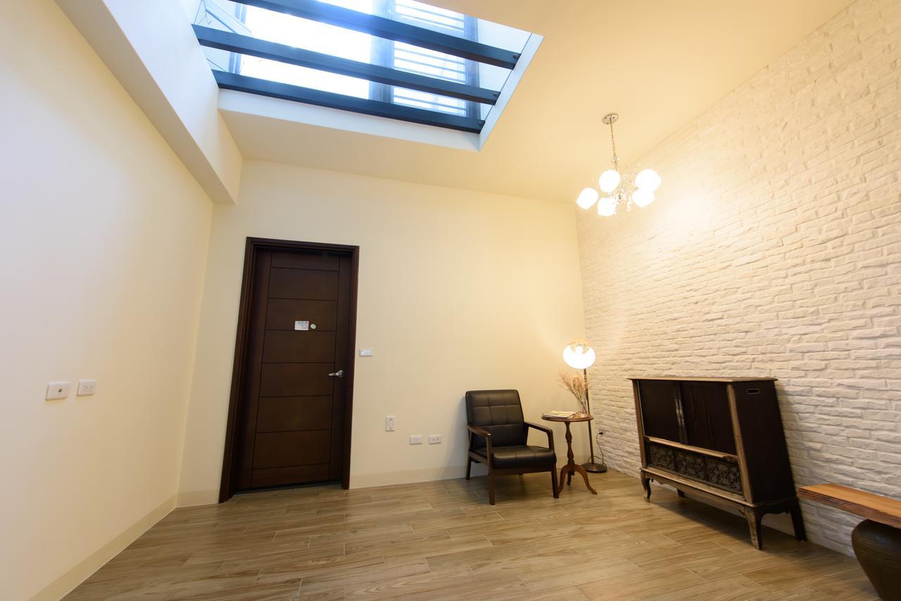 Rainbow Field House Apartment จี๋จี๋ ภายนอก รูปภาพ