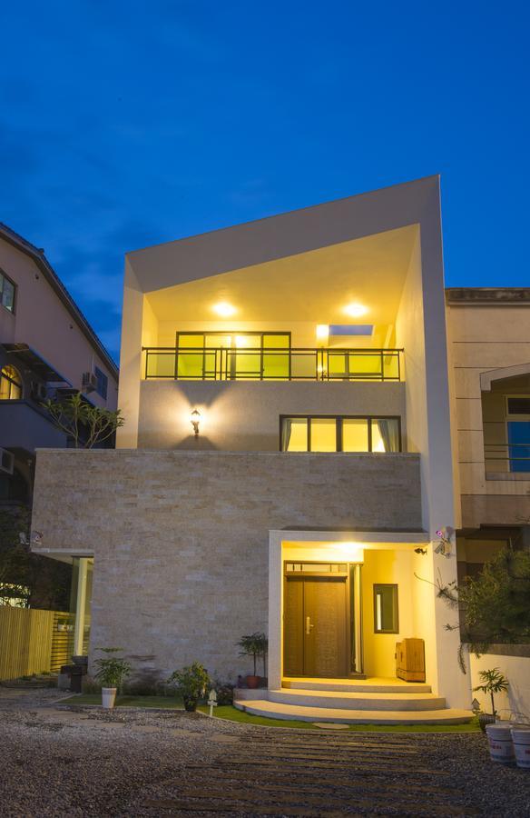 Rainbow Field House Apartment จี๋จี๋ ภายนอก รูปภาพ